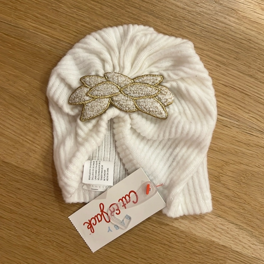 NWT Cat and Jack baby winter hat